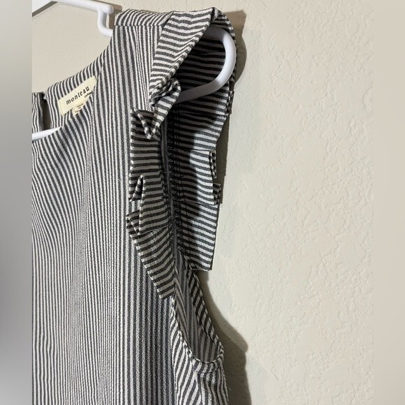 Monteau Size Medium Striped Ruffle Sleeve Blouse - Picture 6 of 10